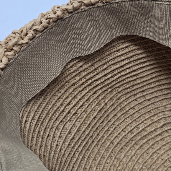 J. CREW TEXTURED SUMMER STRAW HAT DUSTY DUNE SHAPED SUN HAT WOMEN OS VACATION - Picture 9 of 16